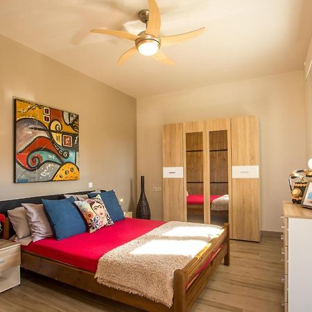 פליראקי Aggelos Garden View מראה חיצוני תמונה