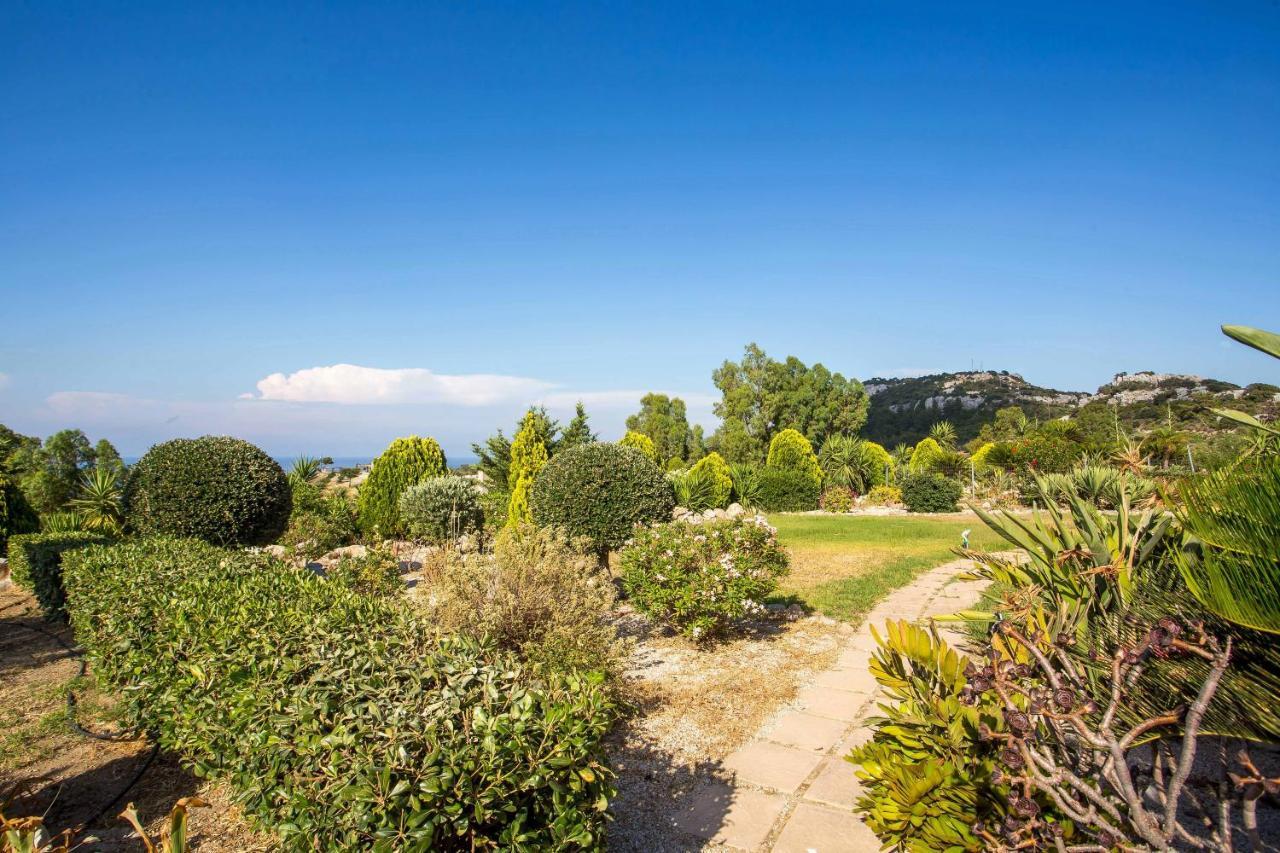 פליראקי Aggelos Garden View מראה חיצוני תמונה