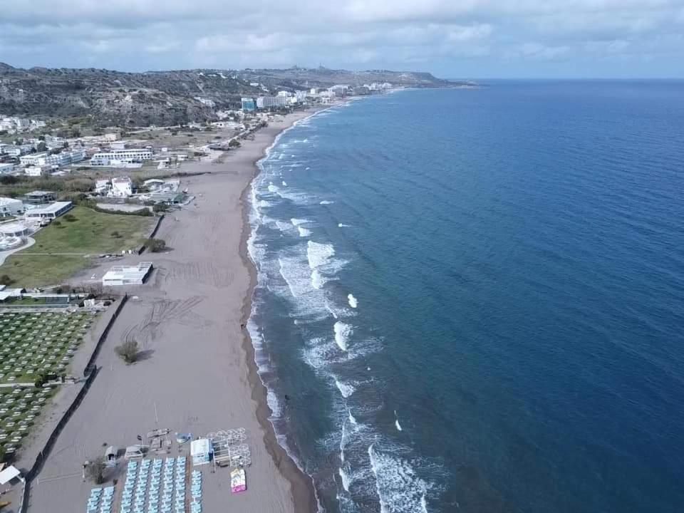 פליראקי Aggelos Garden View מראה חיצוני תמונה